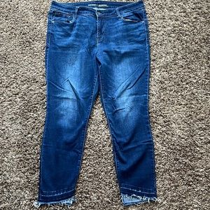 Old Navy Rockstar Mid-Rise Jeans